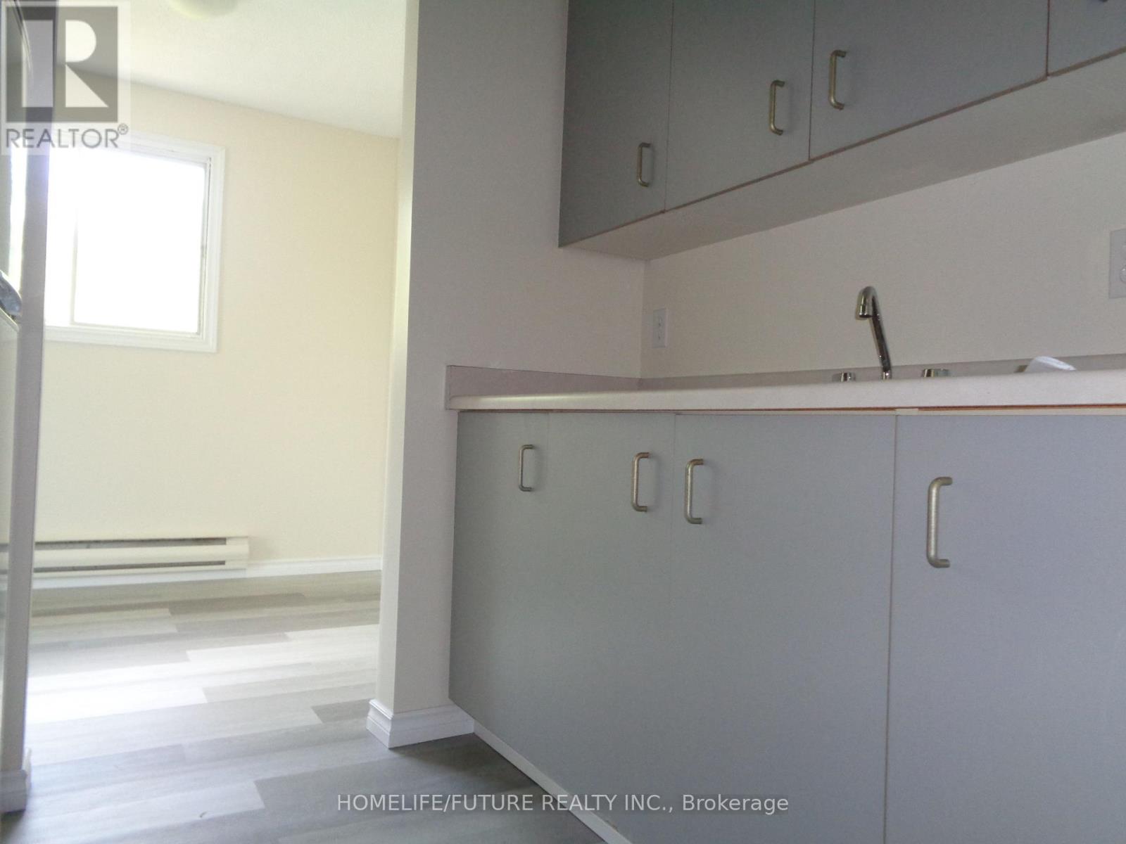 35 Union Street, Belleville, Ontario  K8P 2B5 - Photo 14 - X12991268