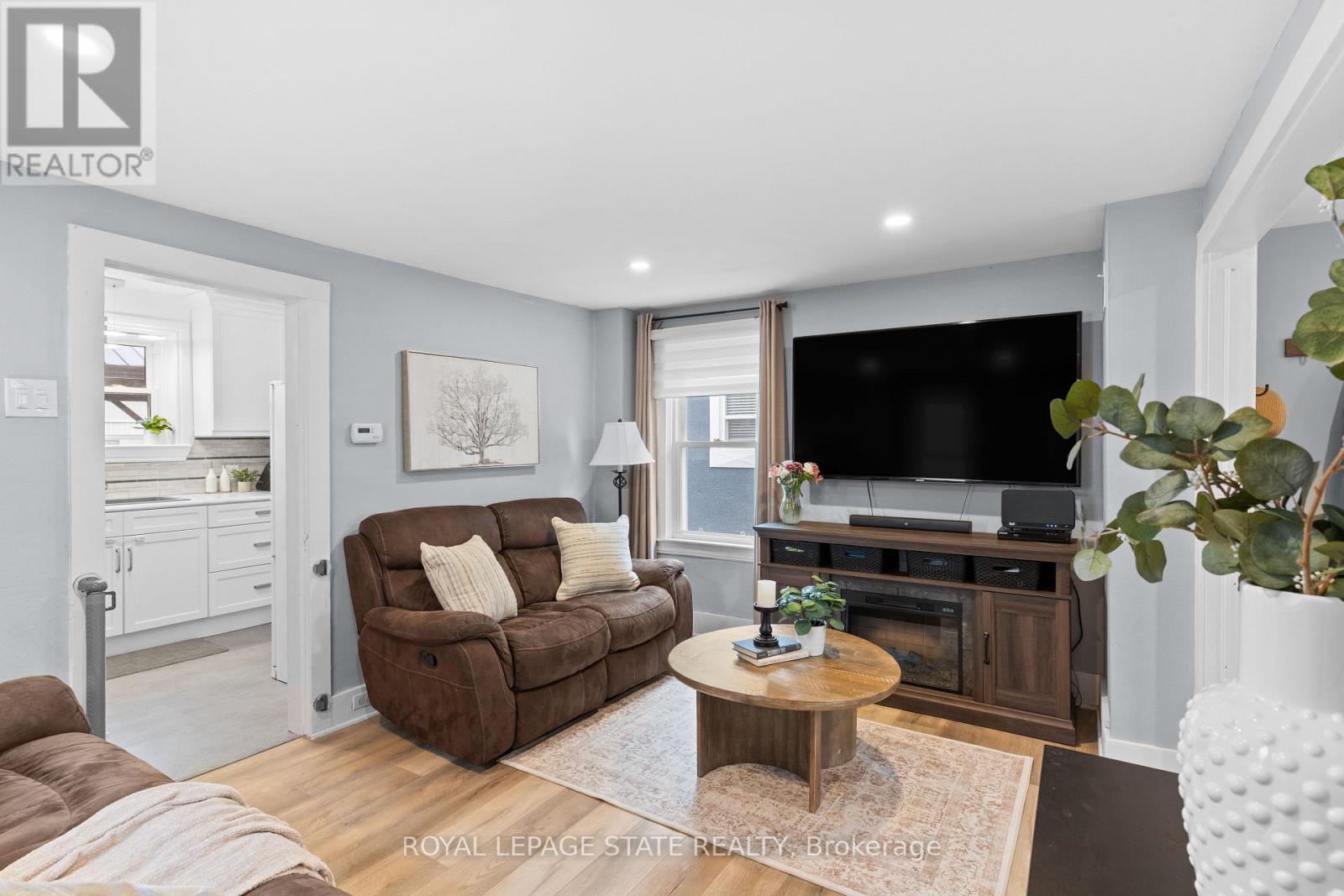 109 Wilton Avenue, Welland, Ontario  L3C 2A1 - Photo 12 - X12991308