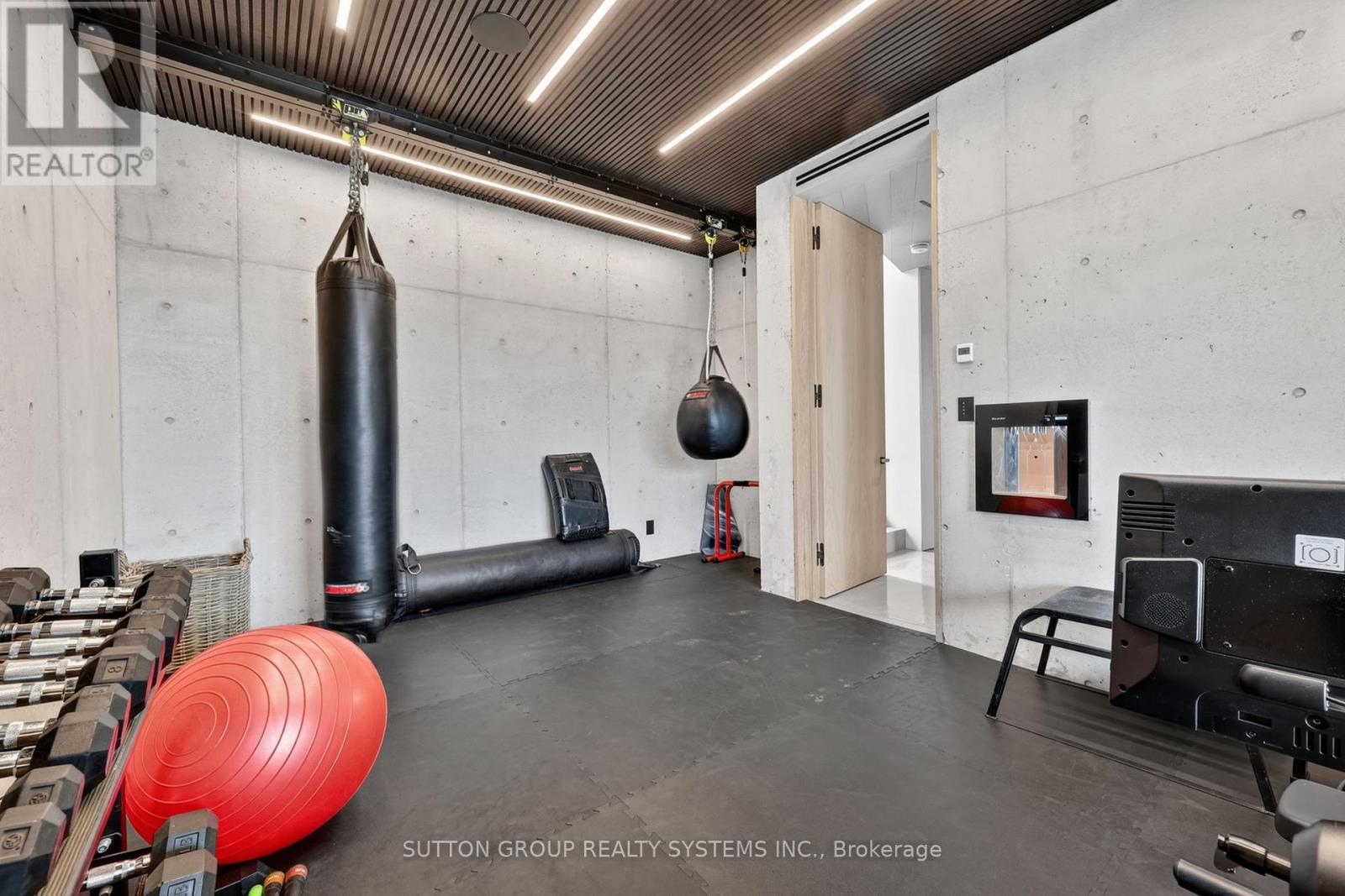 120 Sebastian Street, Blue Mountains, Ontario  N0H 1J0 - Photo 28 - X12991318