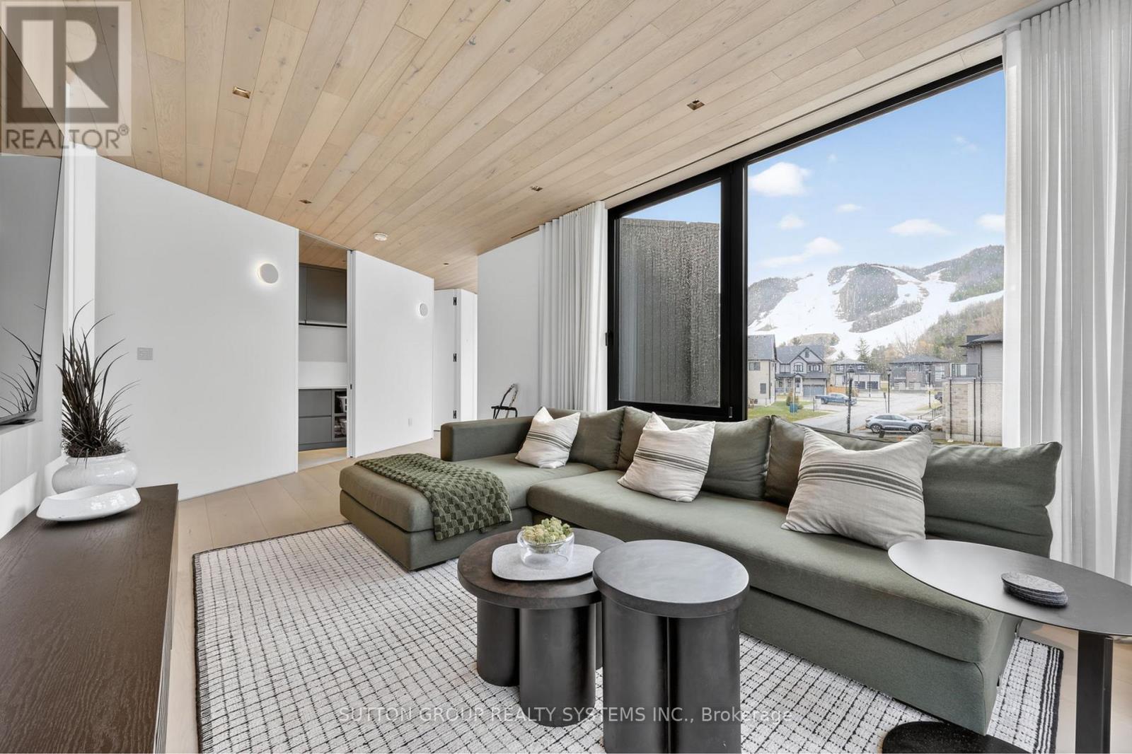 120 Sebastian Street, Blue Mountains, Ontario  N0H 1J0 - Photo 31 - X12991318