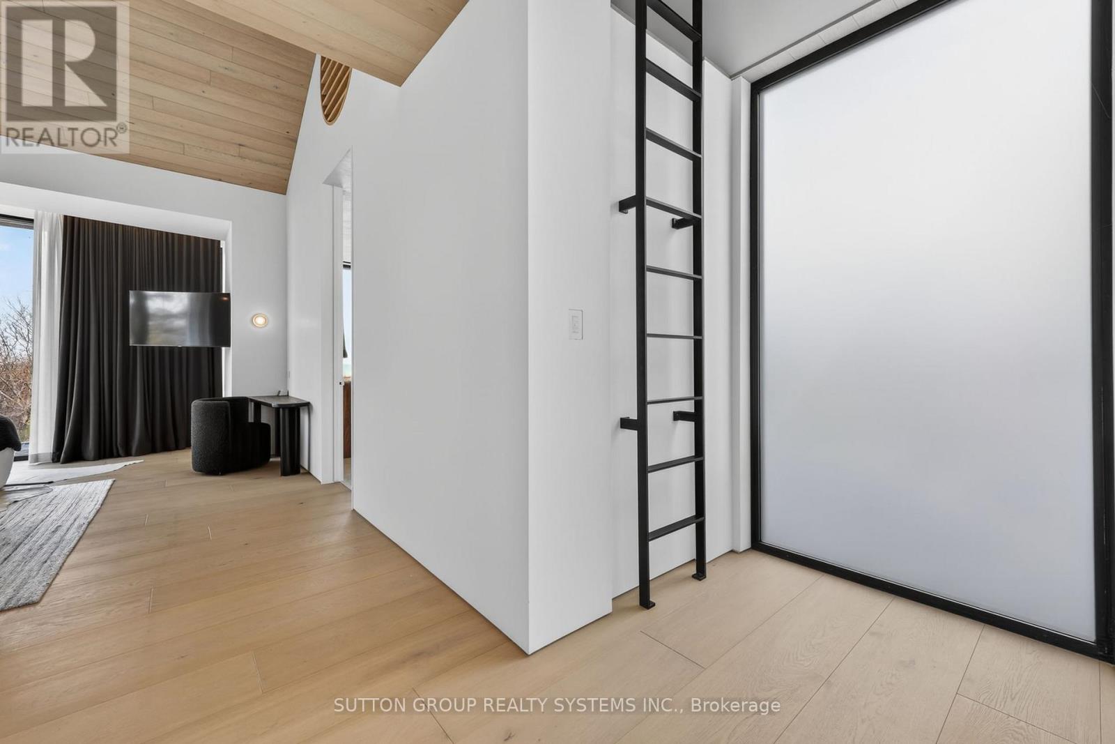 120 Sebastian Street, Blue Mountains, Ontario  N0H 1J0 - Photo 39 - X12991318