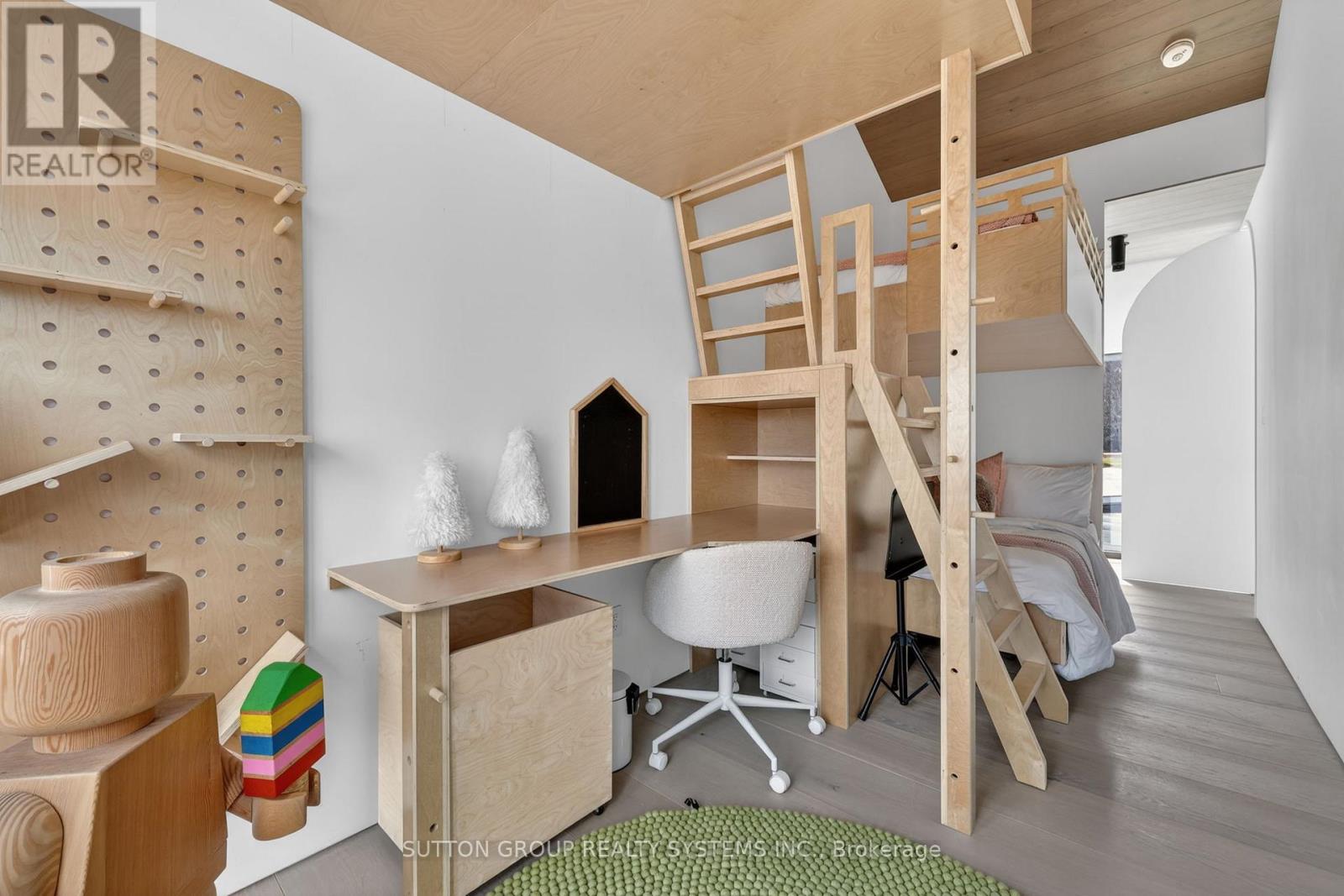 120 Sebastian Street, Blue Mountains, Ontario  N0H 1J0 - Photo 44 - X12991318