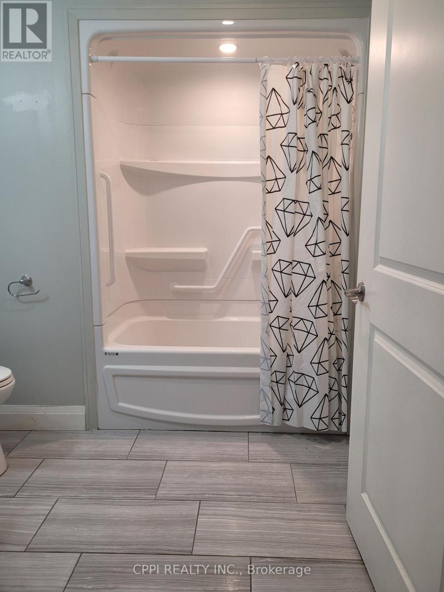 102 - 67 Minto Street, Port Colborne, Ontario  L3K 0B4 - Photo 6 - X12991428