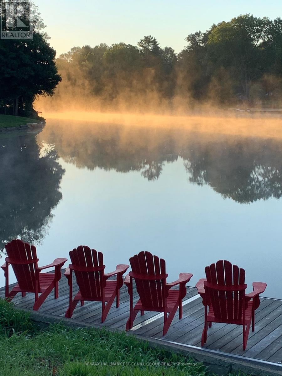 1002 Cowbell Lane, Gravenhurst, Ontario  P0E 1N0 - Photo 39 - X12991446