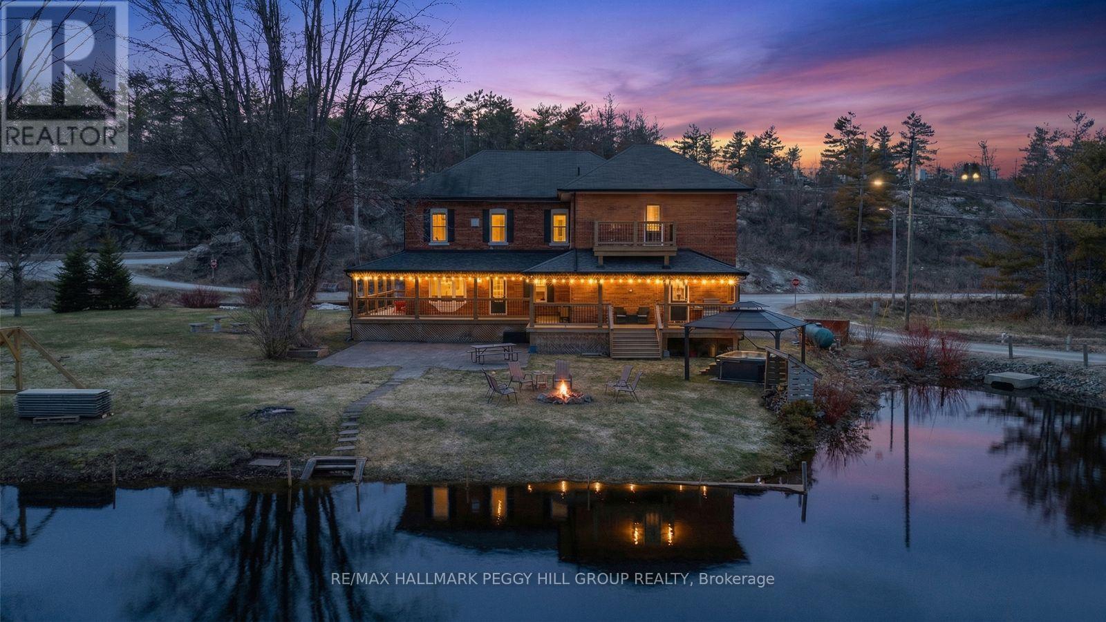 1002 COWBELL LANE, Gravenhurst, Ontario