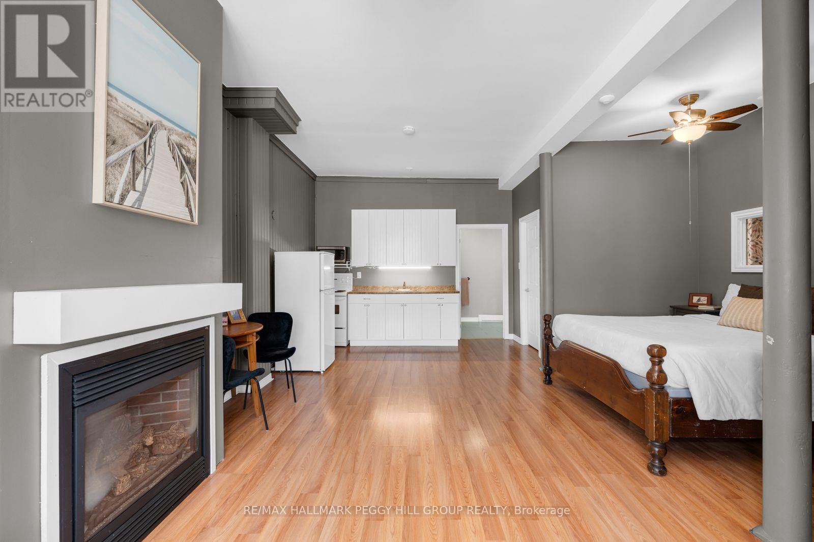 1002 Cowbell Lane, Gravenhurst, Ontario  P0E 1N0 - Photo 13 - X12991474