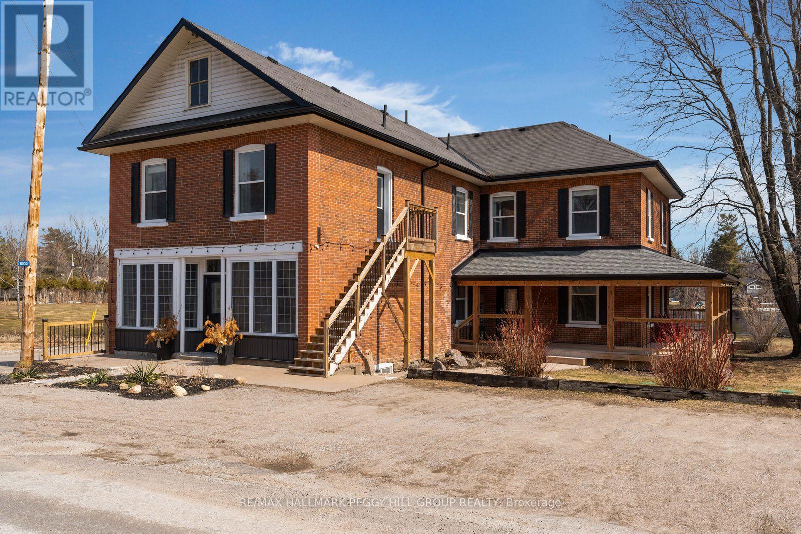 1002 Cowbell Lane, Gravenhurst, Ontario  P0E 1N0 - Photo 3 - X12991474