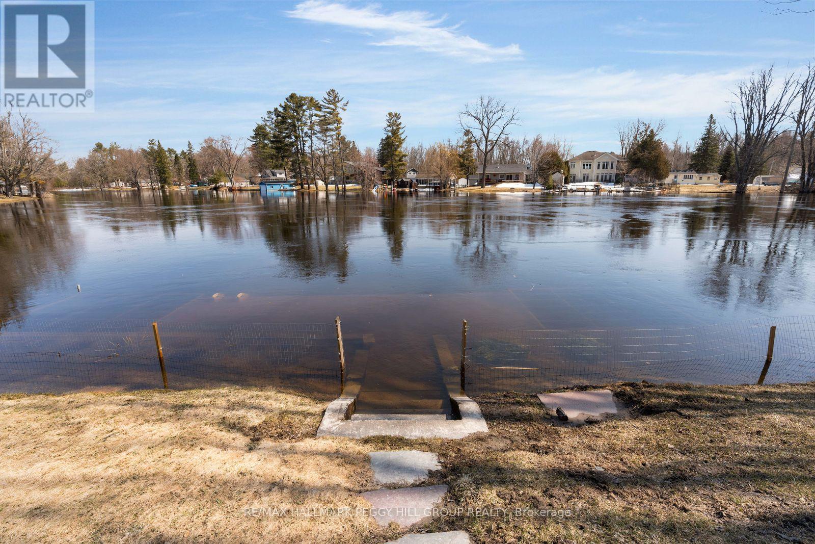 1002 Cowbell Lane, Gravenhurst, Ontario  P0E 1N0 - Photo 34 - X12991474