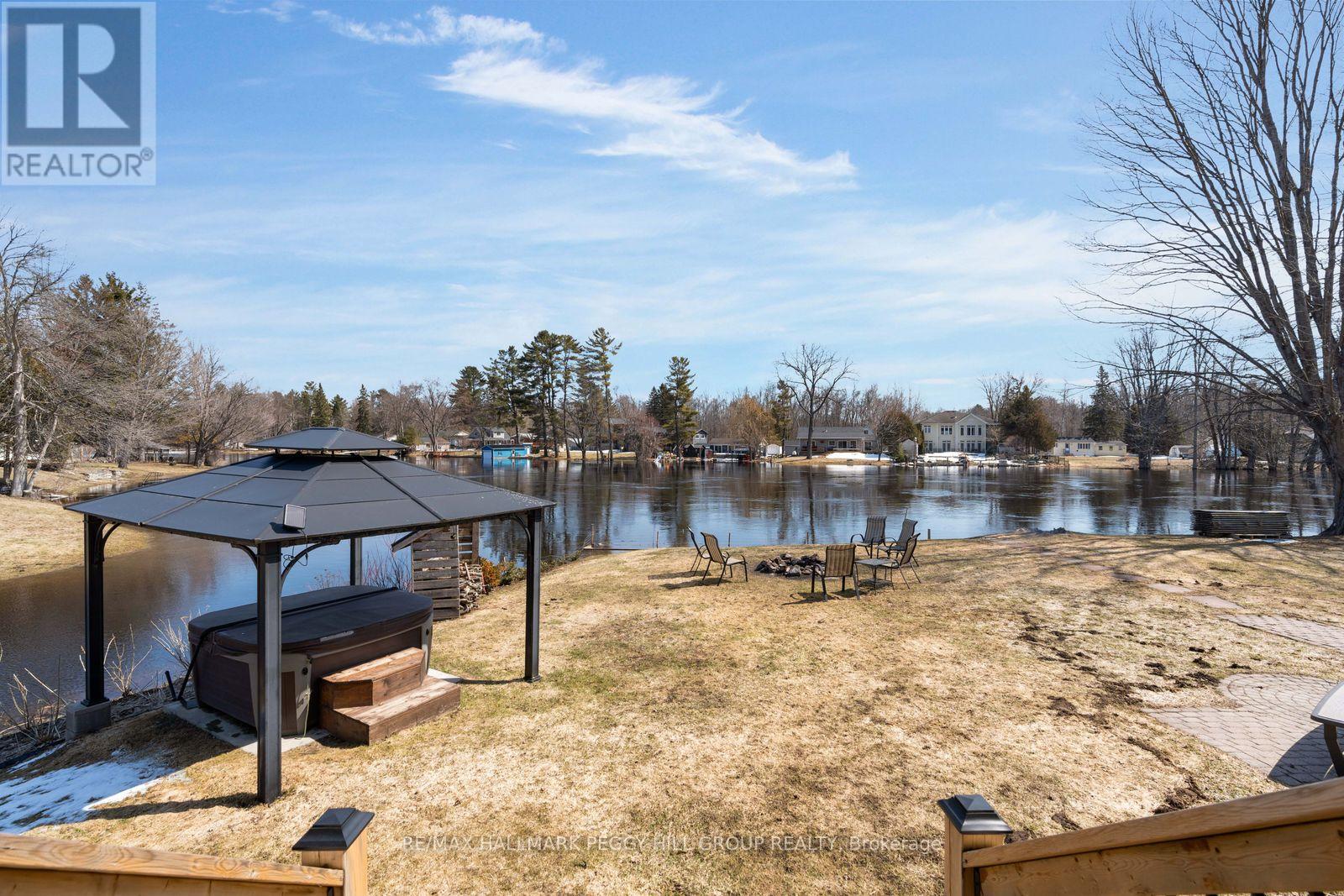 1002 Cowbell Lane, Gravenhurst, Ontario  P0E 1N0 - Photo 4 - X12991474