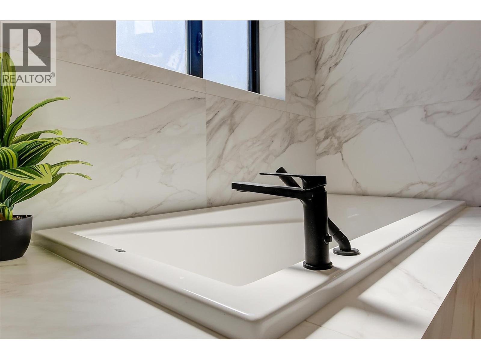 3342 Vineyard View Drive West Kelowna Photo 54