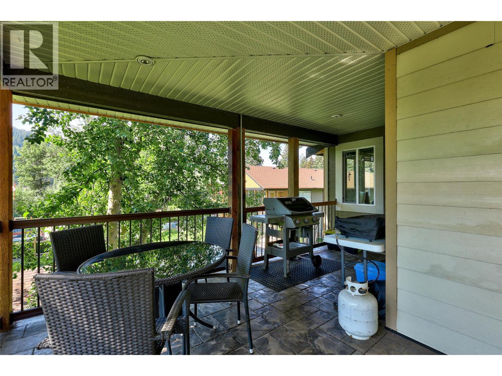 3060 MAQUINNA Road Kamloops Photo 12