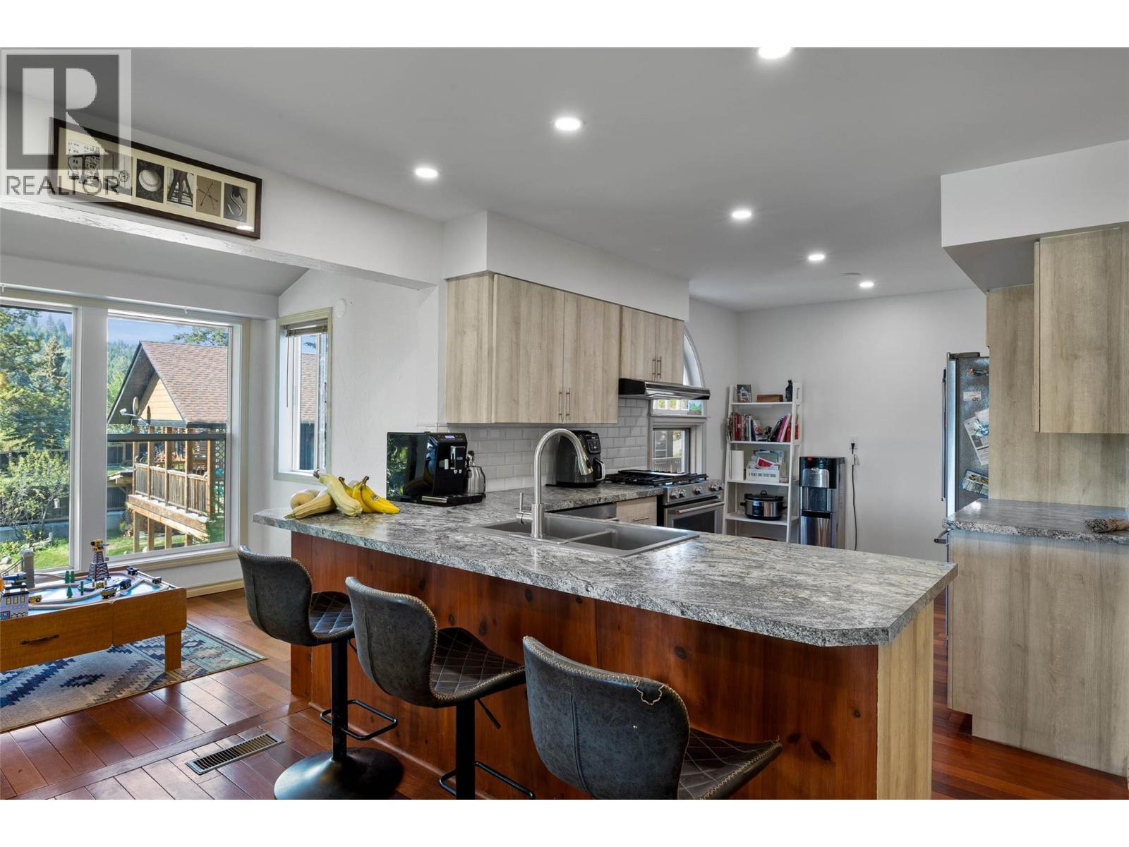 3060 MAQUINNA Road Kamloops Photo 14