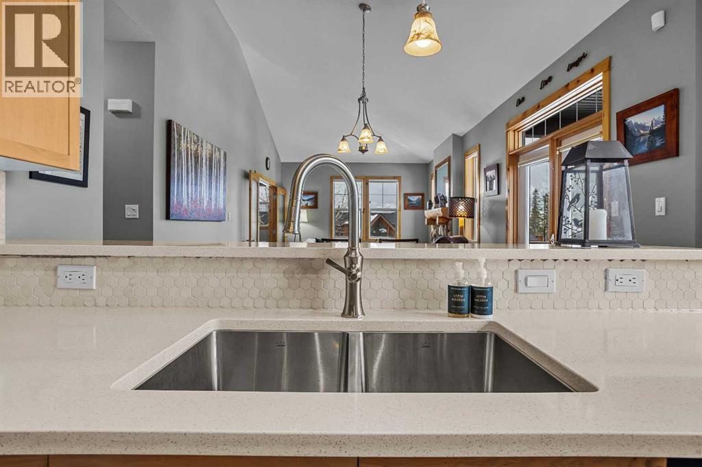 1104, 70 Dyrgas Gate, Canmore, Alberta  T1W 3J6 - Photo 10 - A2299244