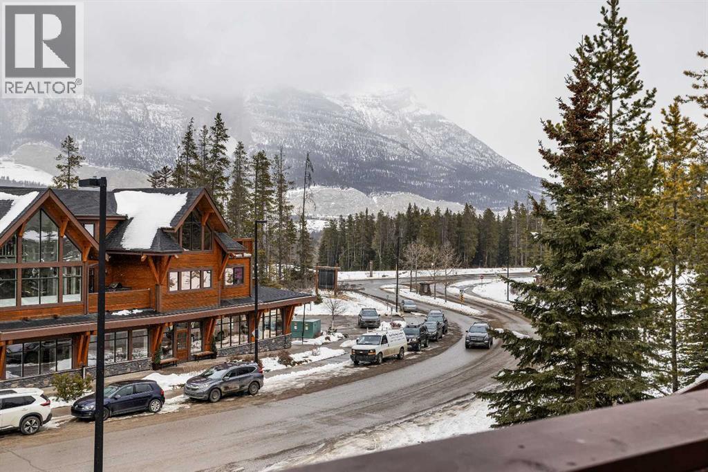 1104, 70 Dyrgas Gate, Canmore, Alberta  T1W 3J6 - Photo 14 - A2299244