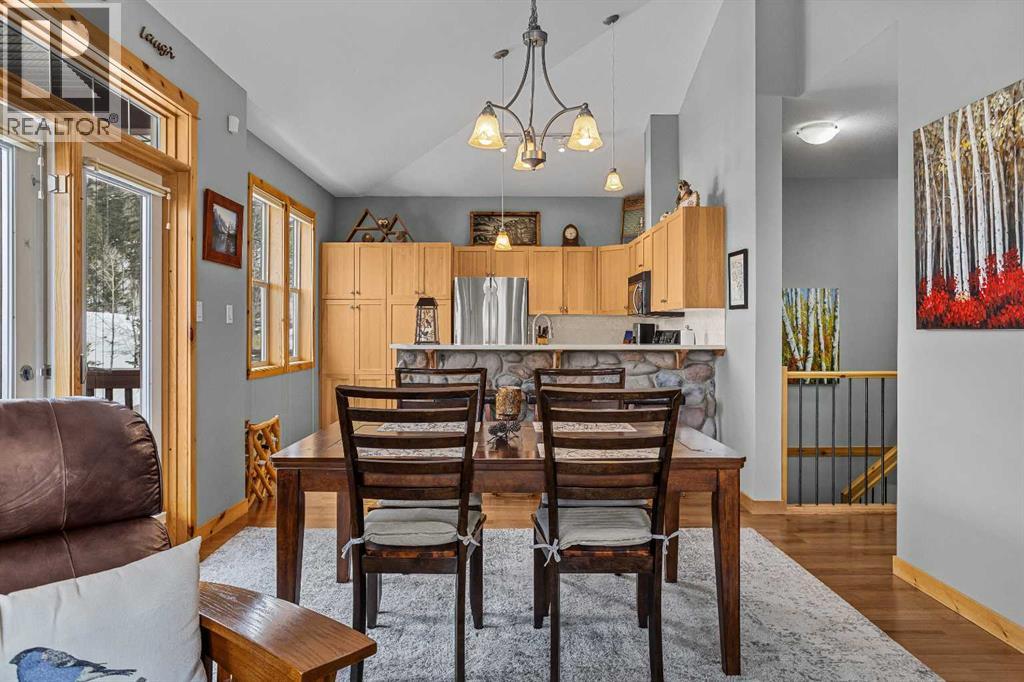 1104, 70 Dyrgas Gate, Canmore, Alberta  T1W 3J6 - Photo 4 - A2299244