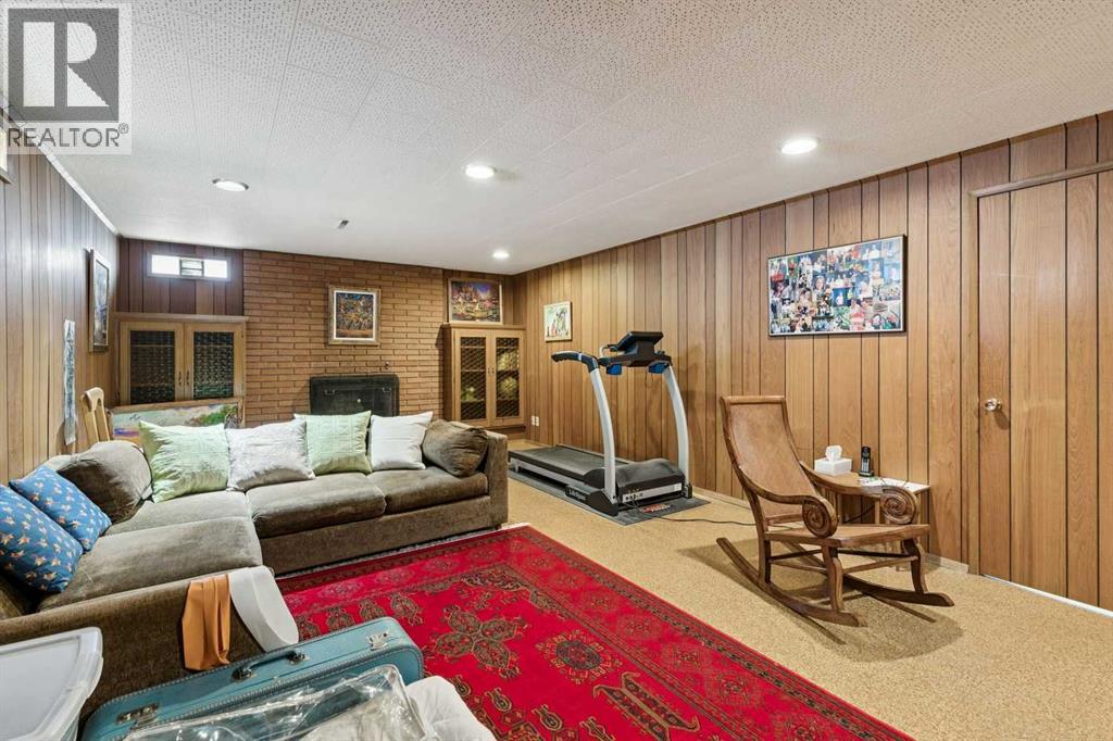 4104 Crestview Road Sw, Calgary, Alberta  T2T 2L4 - Photo 21 - A2299656