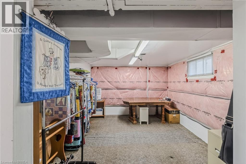 19 Lyndsay Street, Brantford, Ontario  N3T 2C5 - Photo 43 - 40815824