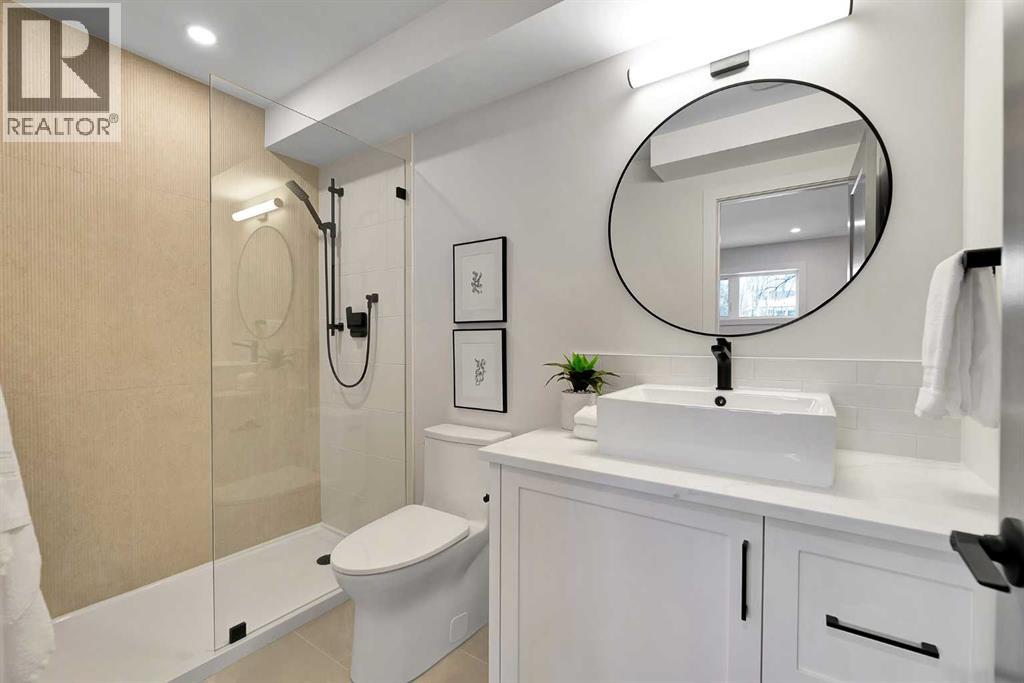 928 Lake Twintree Crescent Se, Calgary, Alberta  T2J 2W3 - Photo 36 - A2292509