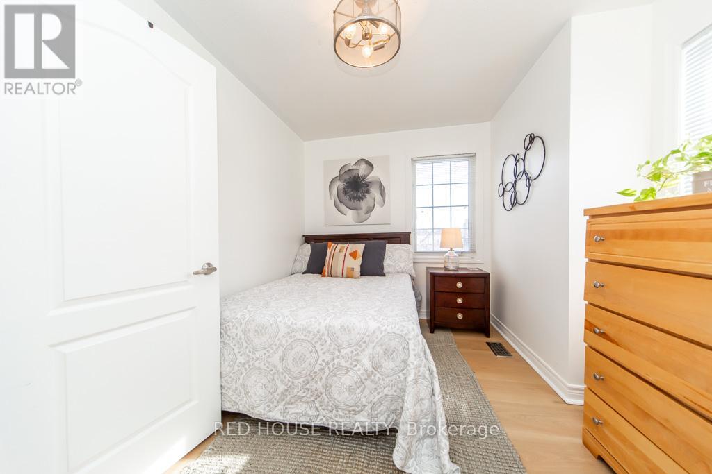 12 Naylor Lane, Ajax, Ontario  L1S 7S7 - Photo 15 - E12985612