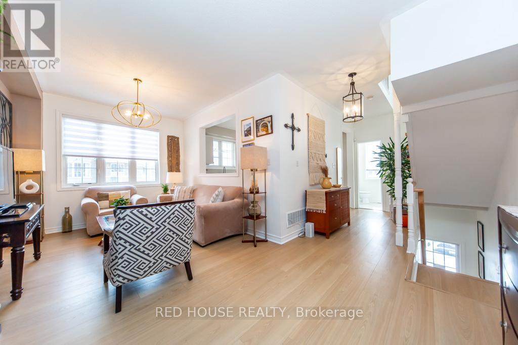 12 Naylor Lane, Ajax, Ontario  L1S 7S7 - Photo 2 - E12985612