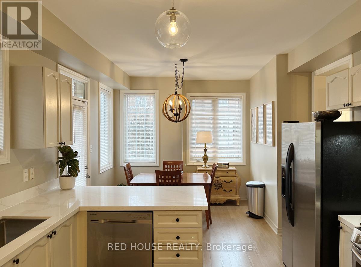 12 Naylor Lane, Ajax, Ontario  L1S 7S7 - Photo 7 - E12985612