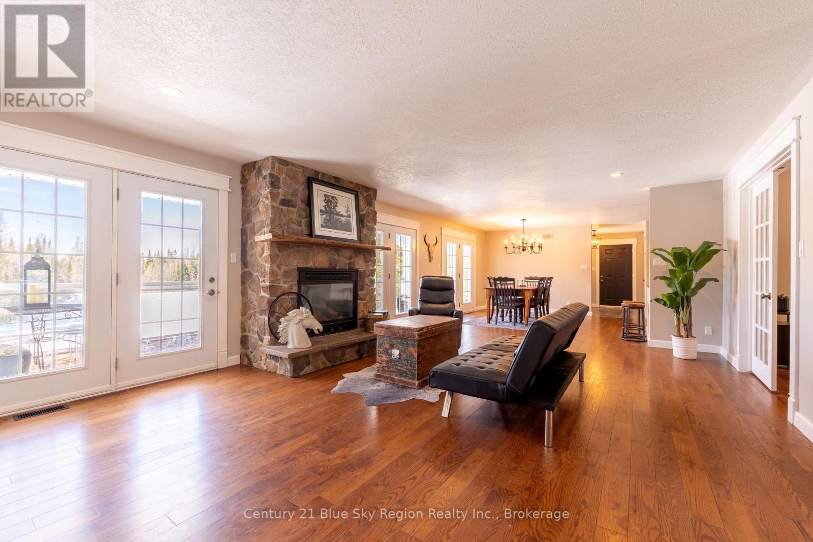 398 Highway 522, Powassan, Ontario  P0H 2L0 - Photo 8 - X12991556