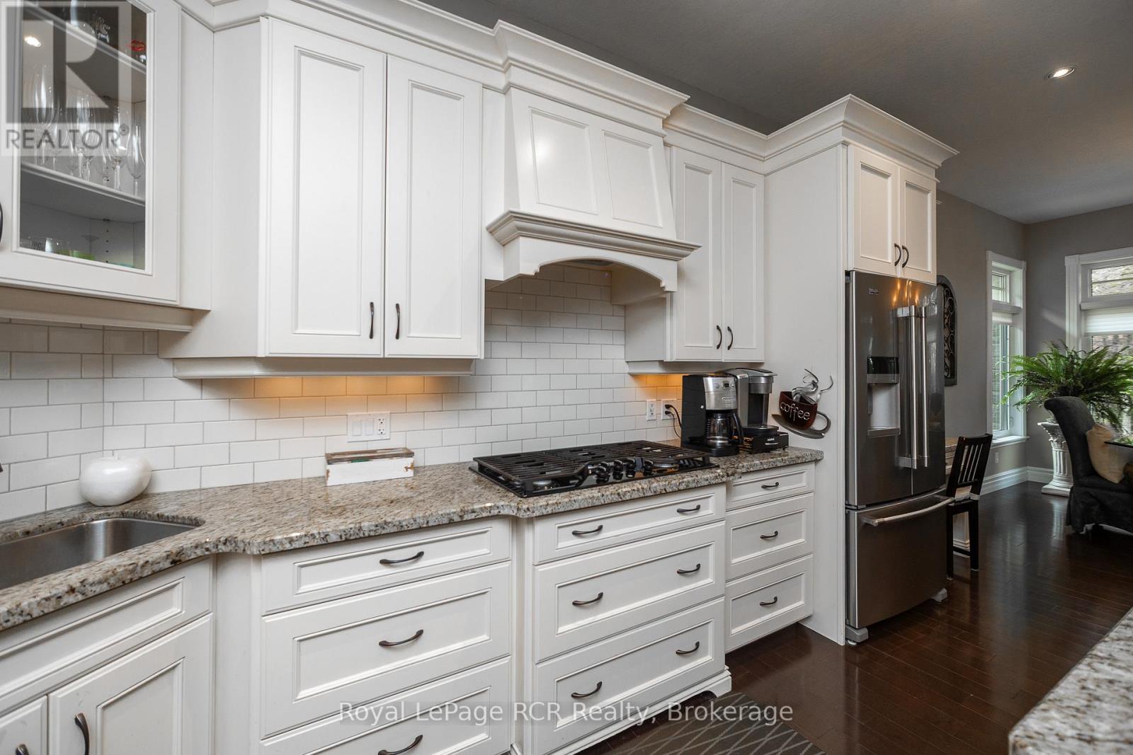 414498 Baseline Road, West Grey, Ontario  N0C 1H0 - Photo 12 - X12991582