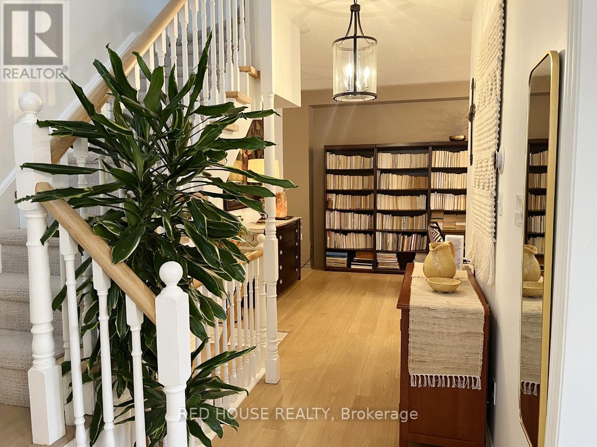 12 Naylor Lane, Ajax, Ontario  L1S 7S7 - Photo 6 - E12985612