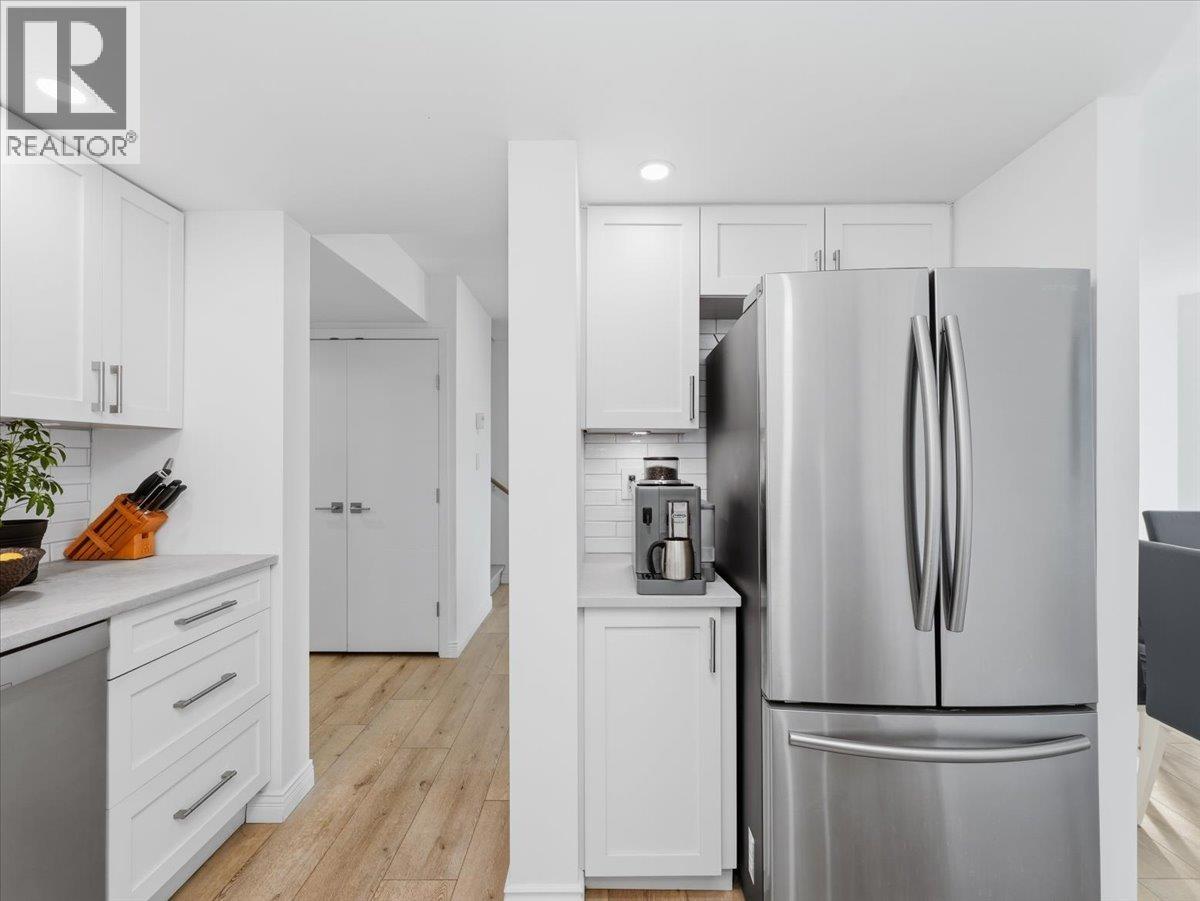 209 168 Chadwick Court, North Vancouver, British Columbia  V7M 3L4 - Photo 11 - R3110291