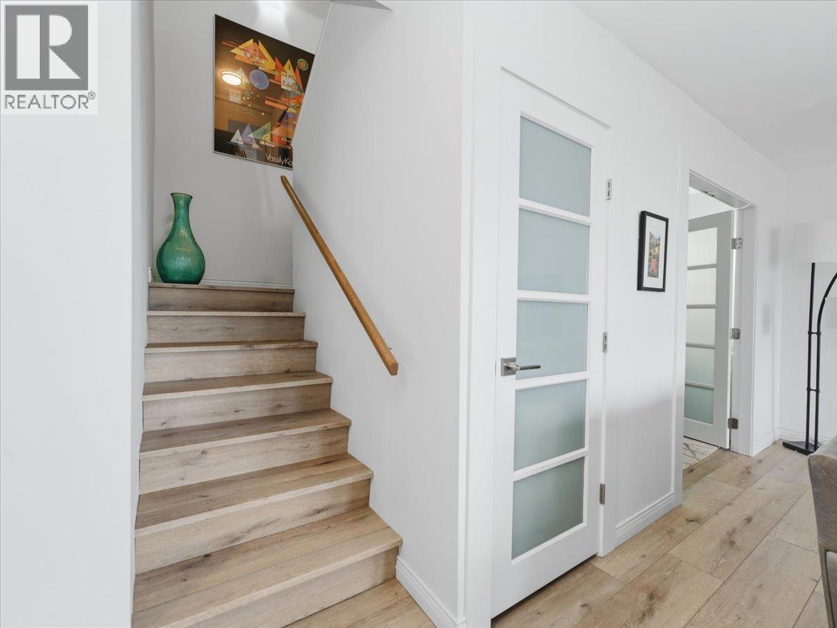 209 168 Chadwick Court, North Vancouver, British Columbia  V7M 3L4 - Photo 14 - R3110291