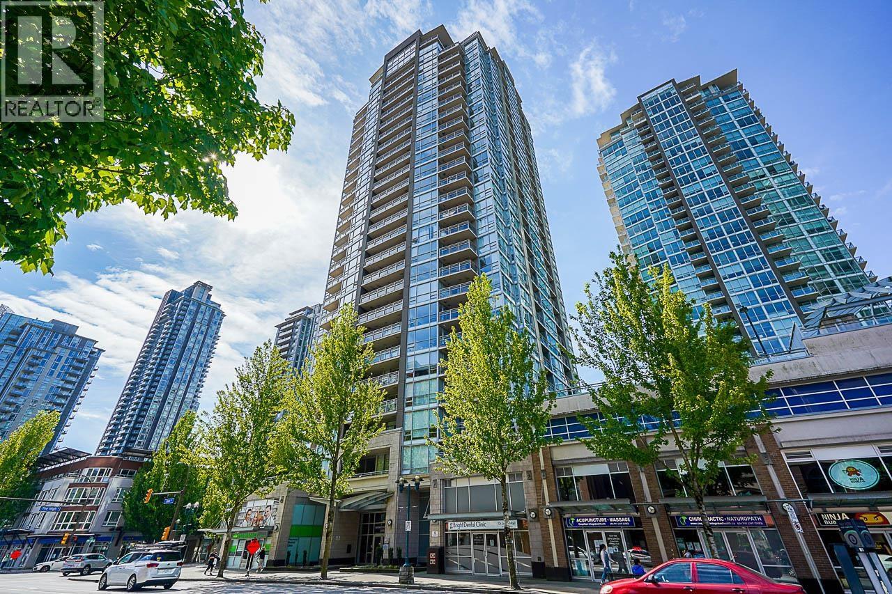 606 2978 Glen Drive, Coquitlam, British Columbia  V3B 0C3 - Photo 1 - R3110304