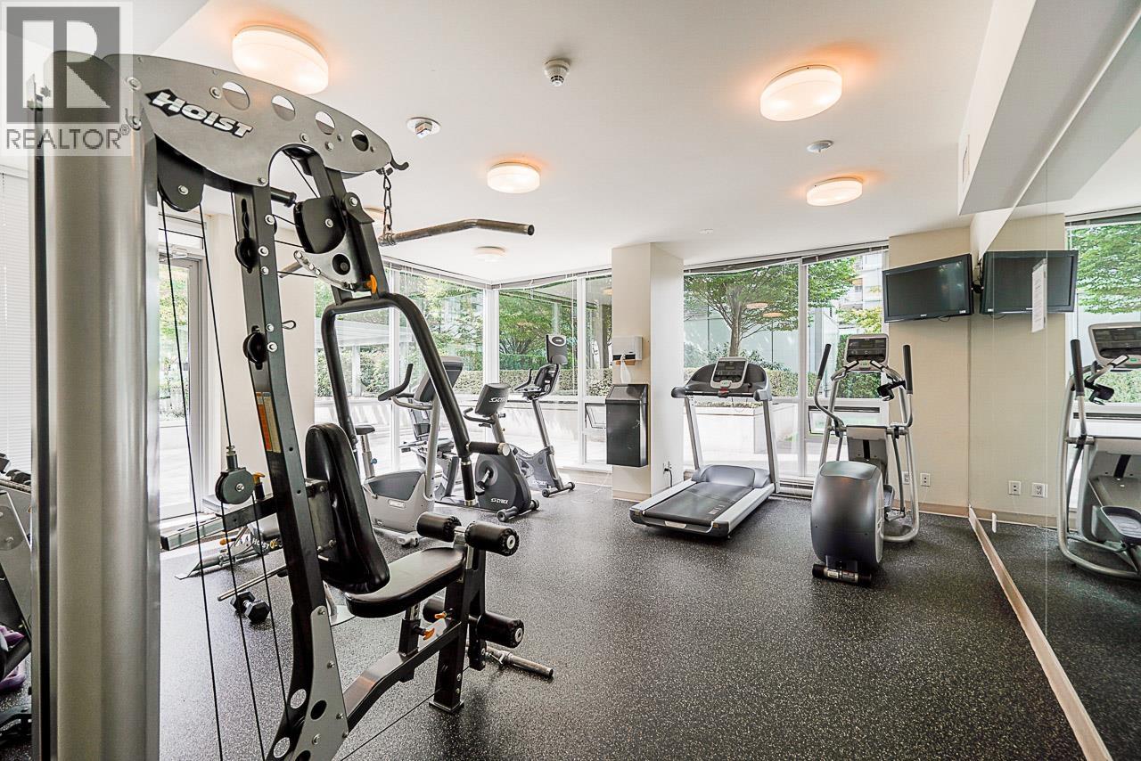 606 2978 Glen Drive, Coquitlam, British Columbia  V3B 0C3 - Photo 31 - R3110304