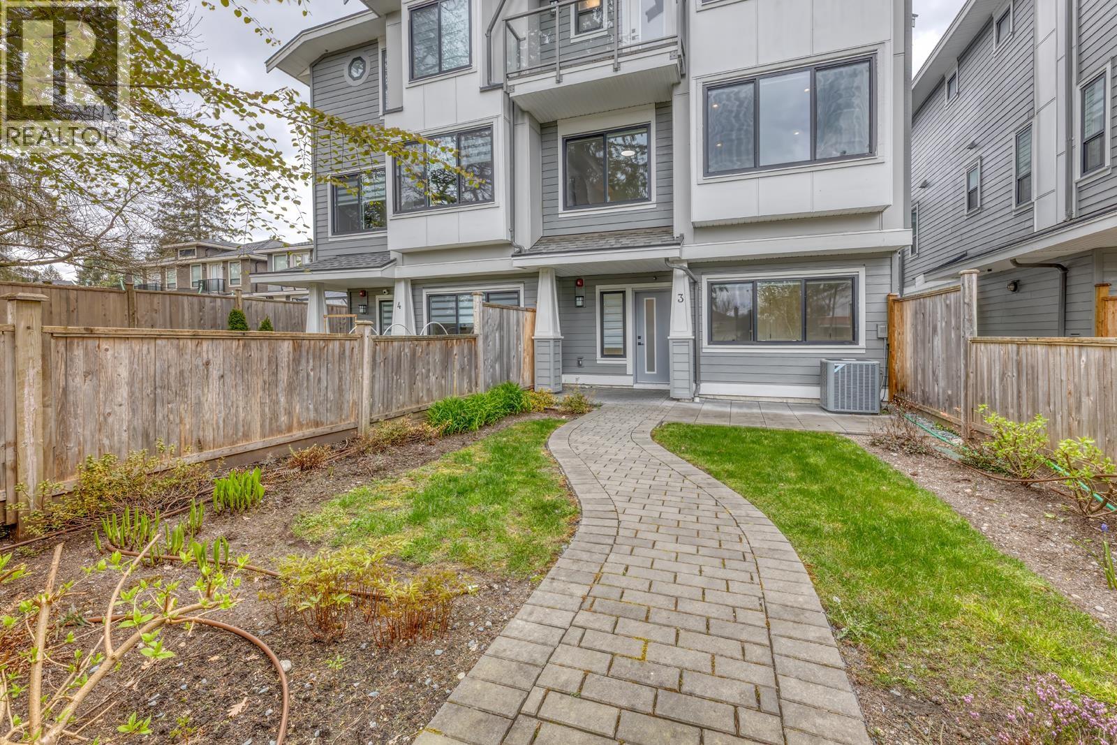 3 1750 Salisbury Avenue, Port Coquitlam, British Columbia  V3B 1X7 - Photo 2 - R3110314