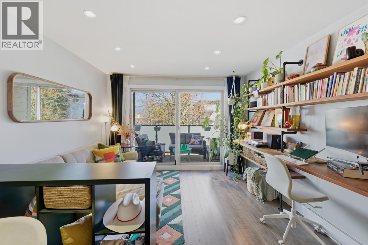 205 1864 Frances Street, Vancouver, British Columbia  V5L 1Z7 - Photo 4 - R3110315