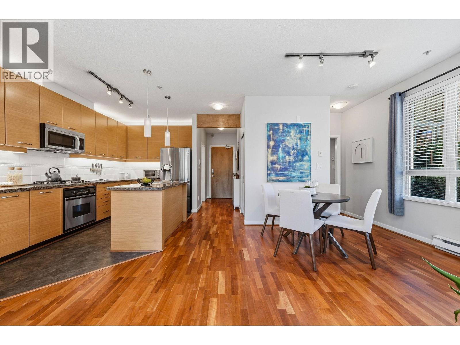 223 530 Raven Woods Drive, North Vancouver, British Columbia  V7G 2T5 - Photo 2 - R3110322