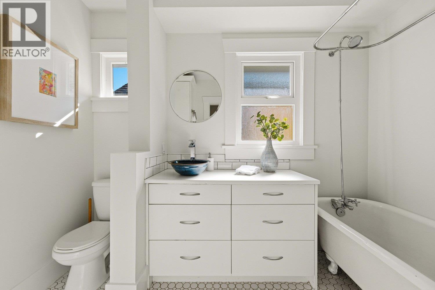 2711 Trinity Street, Vancouver, British Columbia  V5K 1E6 - Photo 13 - R3110313