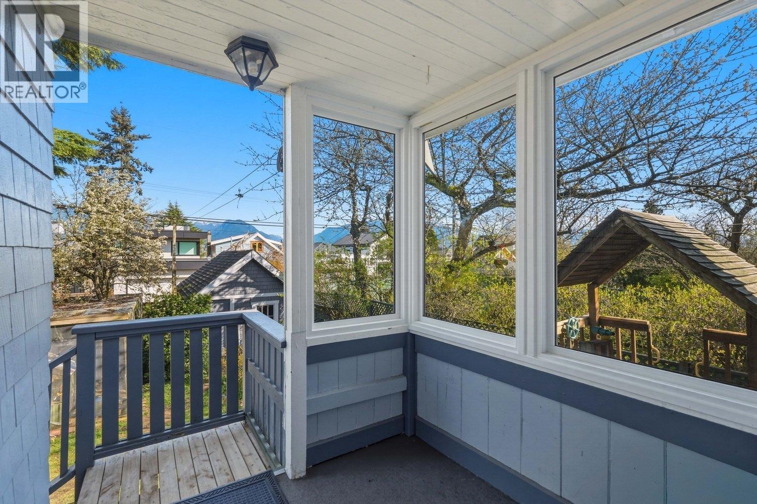 2711 Trinity Street, Vancouver, British Columbia  V5K 1E6 - Photo 25 - R3110313