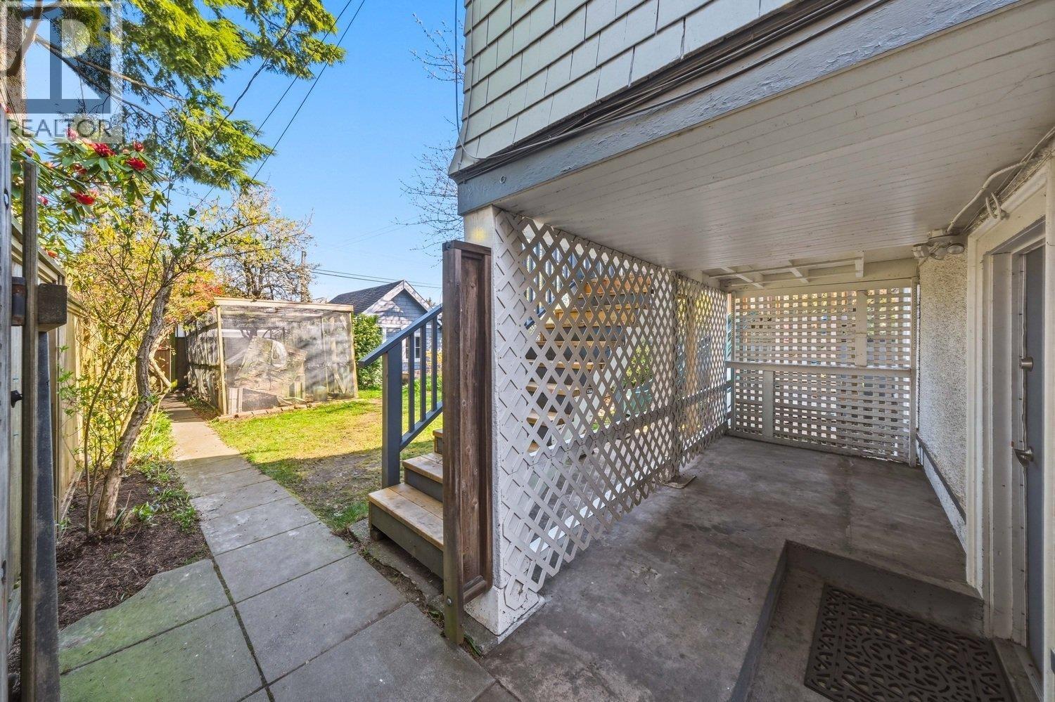 2711 Trinity Street, Vancouver, British Columbia  V5K 1E6 - Photo 26 - R3110313