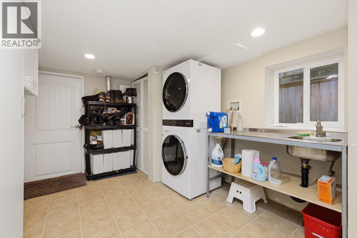 2711 Trinity Street, Vancouver, British Columbia  V5K 1E6 - Photo 29 - R3110313