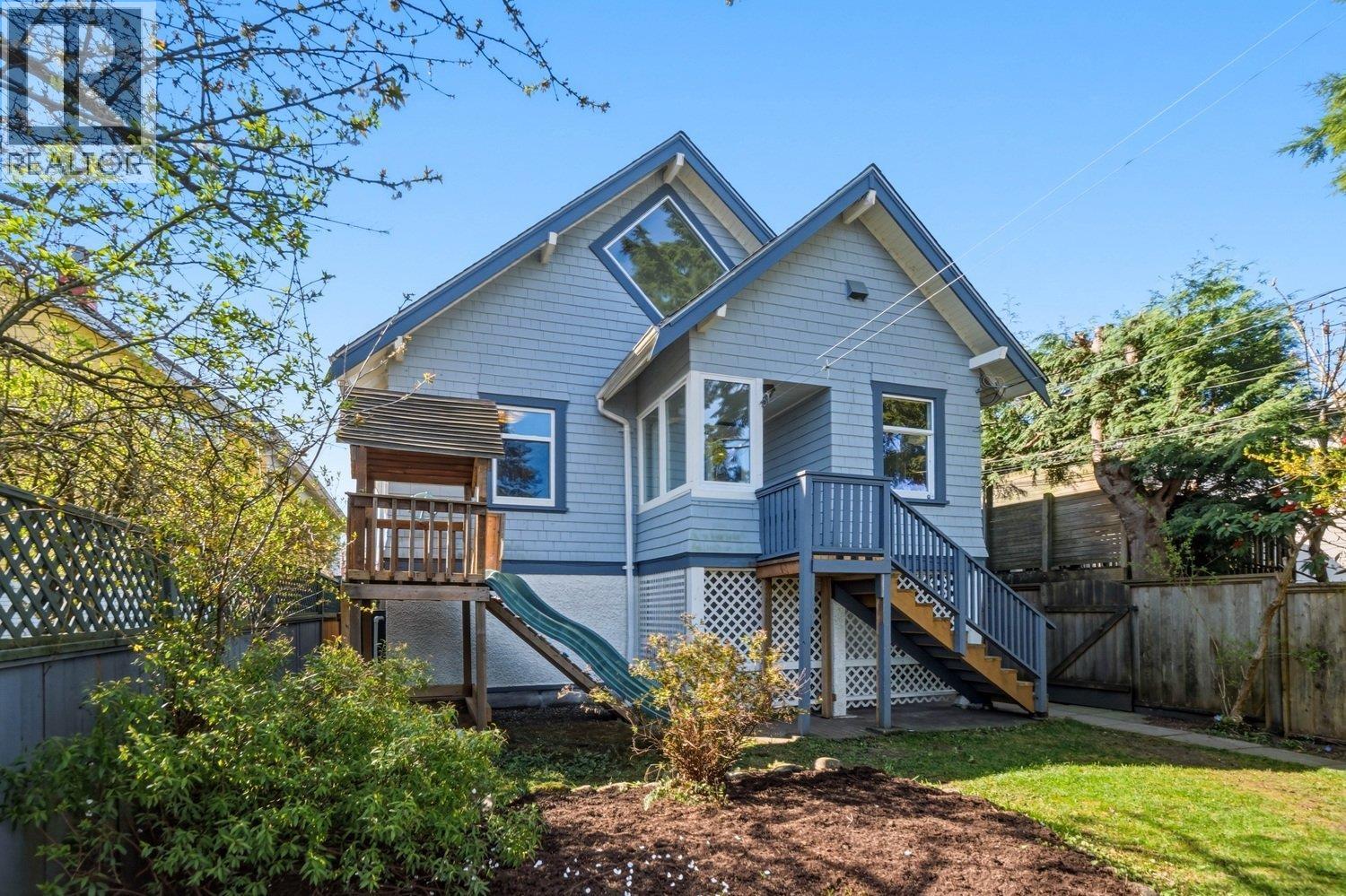 2711 Trinity Street, Vancouver, British Columbia  V5K 1E6 - Photo 30 - R3110313