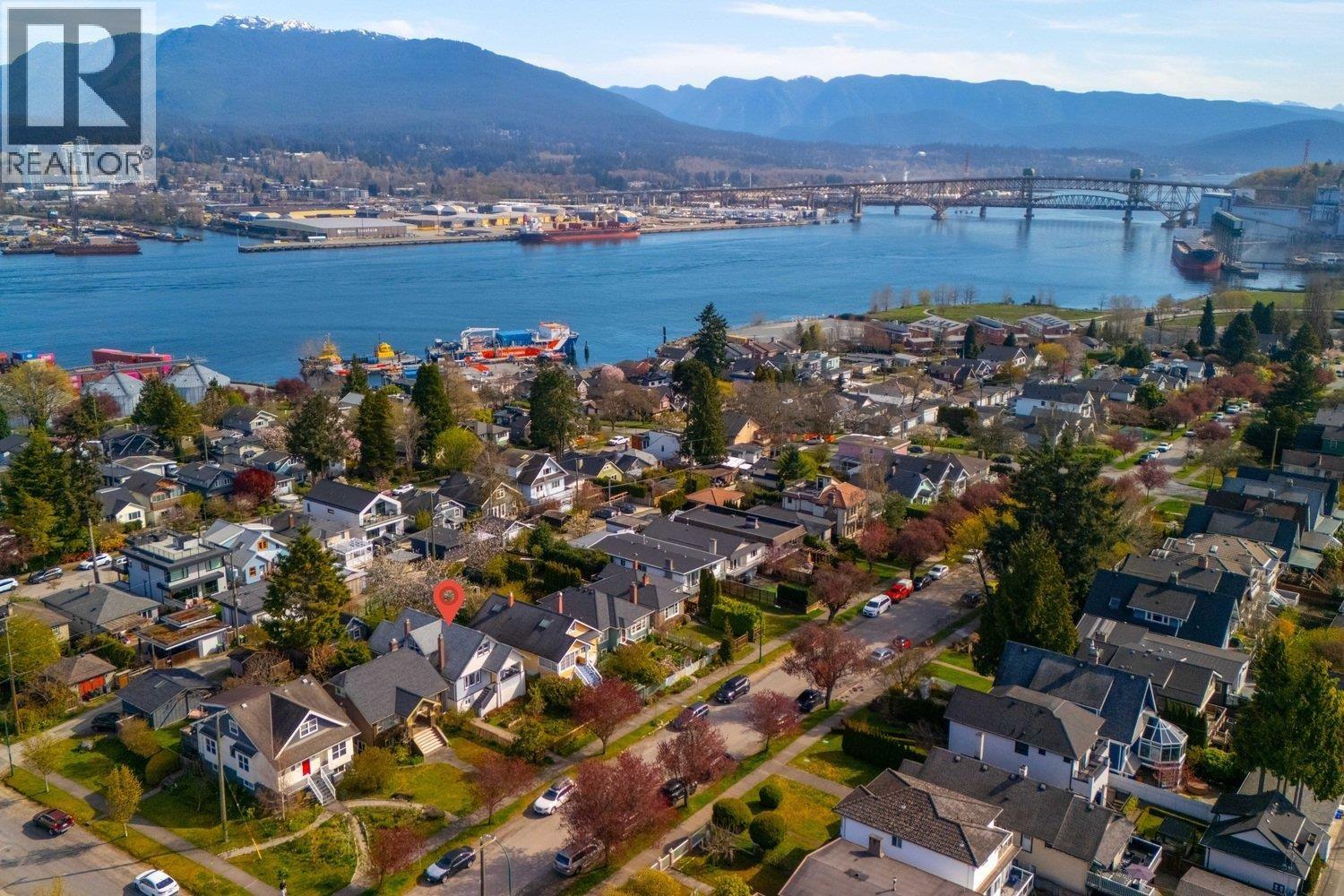 2711 Trinity Street, Vancouver, British Columbia  V5K 1E6 - Photo 36 - R3110313