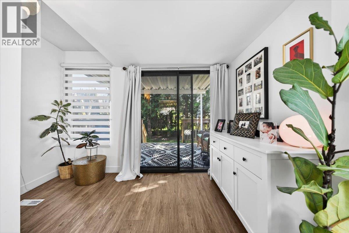 3848 Garden Grove Drive Drive, Burnaby, British Columbia  V5G 4A7 - Photo 14 - R3110321