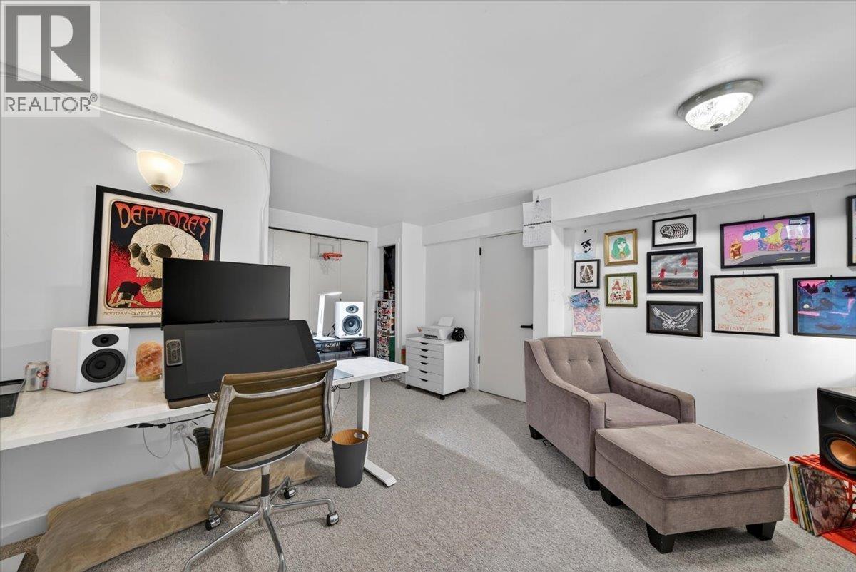 3848 Garden Grove Drive Drive, Burnaby, British Columbia  V5G 4A7 - Photo 31 - R3110321