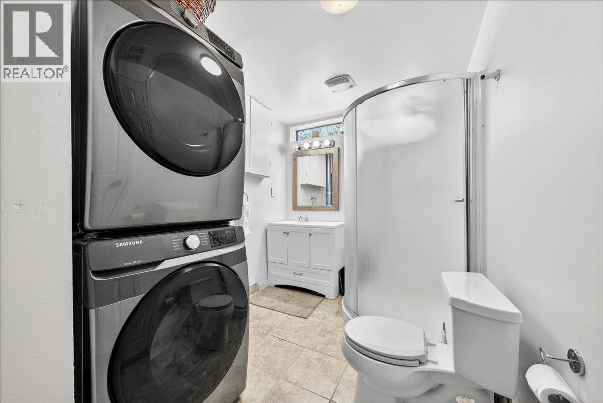 3848 Garden Grove Drive Drive, Burnaby, British Columbia  V5G 4A7 - Photo 32 - R3110321