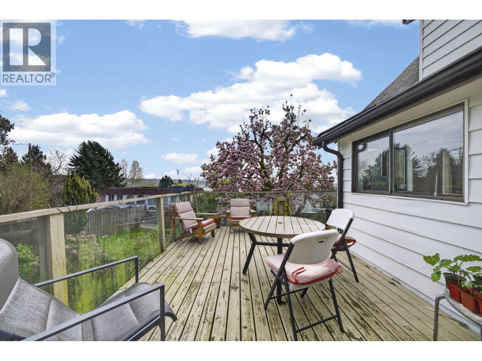 319 Marmont Street, Coquitlam, British Columbia  V3K 4R4 - Photo 17 - R3110323