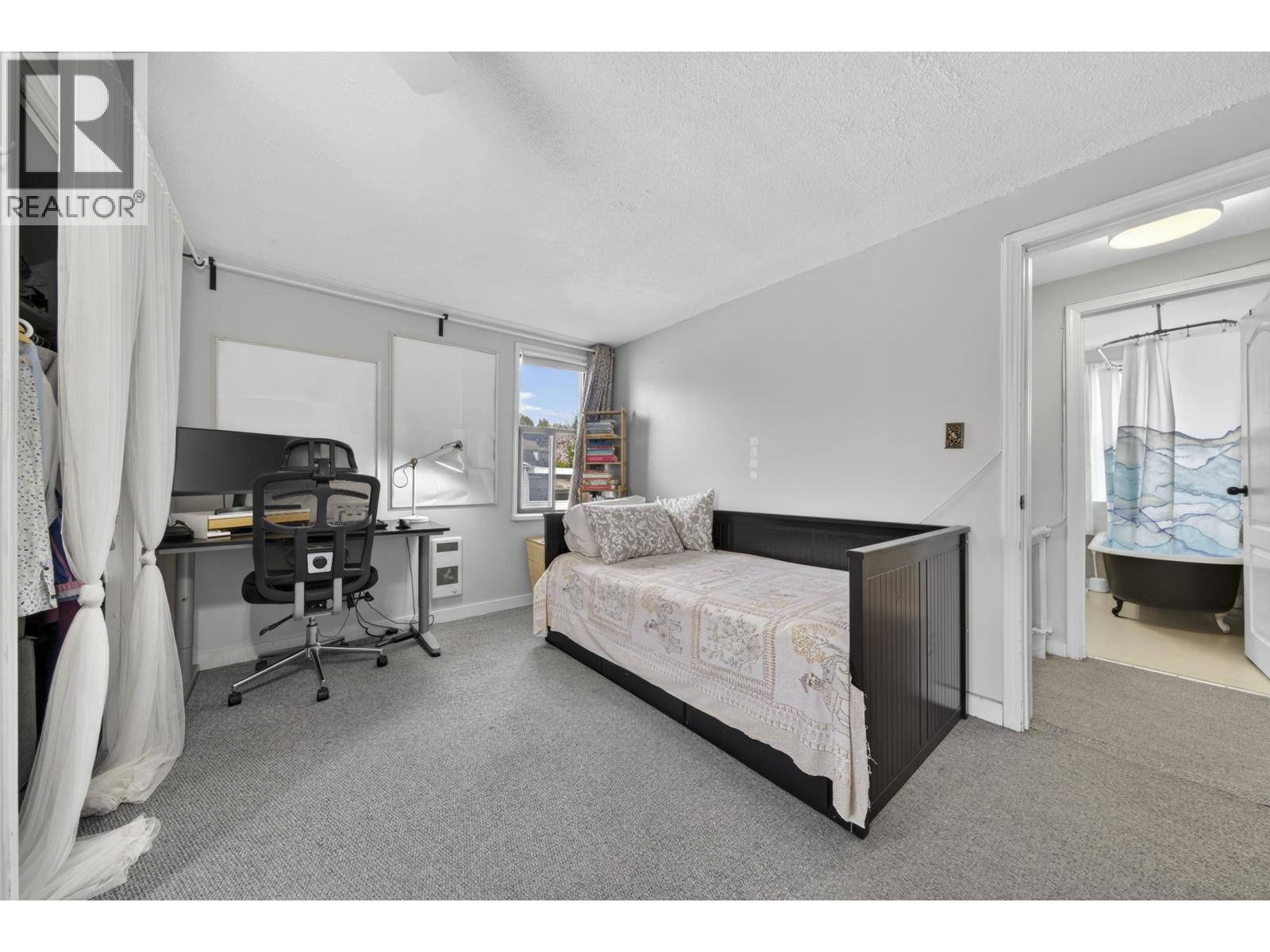 319 Marmont Street, Coquitlam, British Columbia  V3K 4R4 - Photo 22 - R3110323