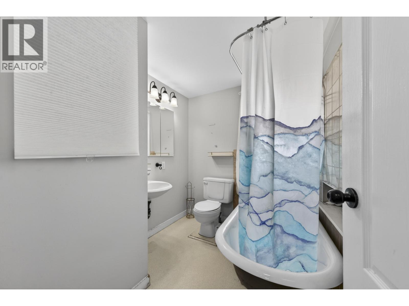 319 Marmont Street, Coquitlam, British Columbia  V3K 4R4 - Photo 28 - R3110323