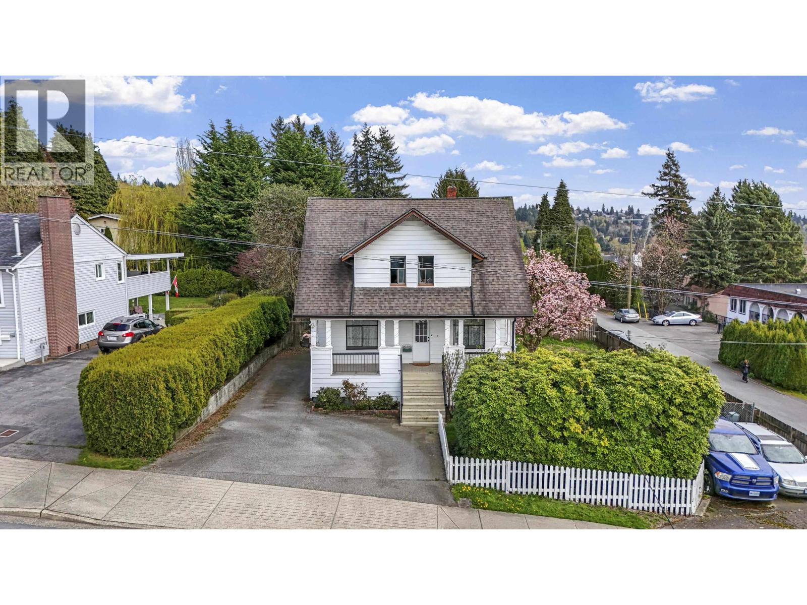 319 Marmont Street, Coquitlam, British Columbia  V3K 4R4 - Photo 3 - R3110323