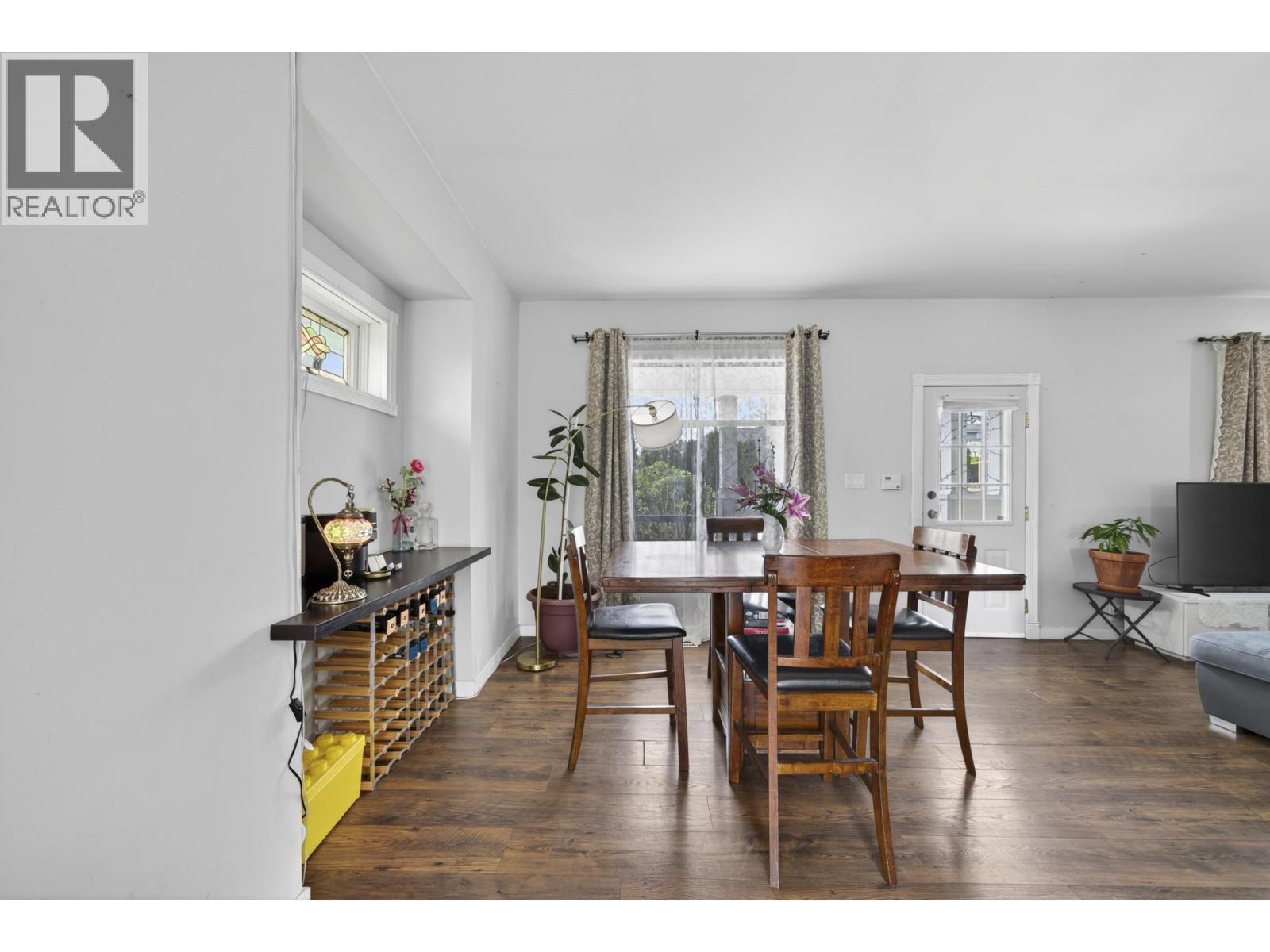 319 Marmont Street, Coquitlam, British Columbia  V3K 4R4 - Photo 8 - R3110323