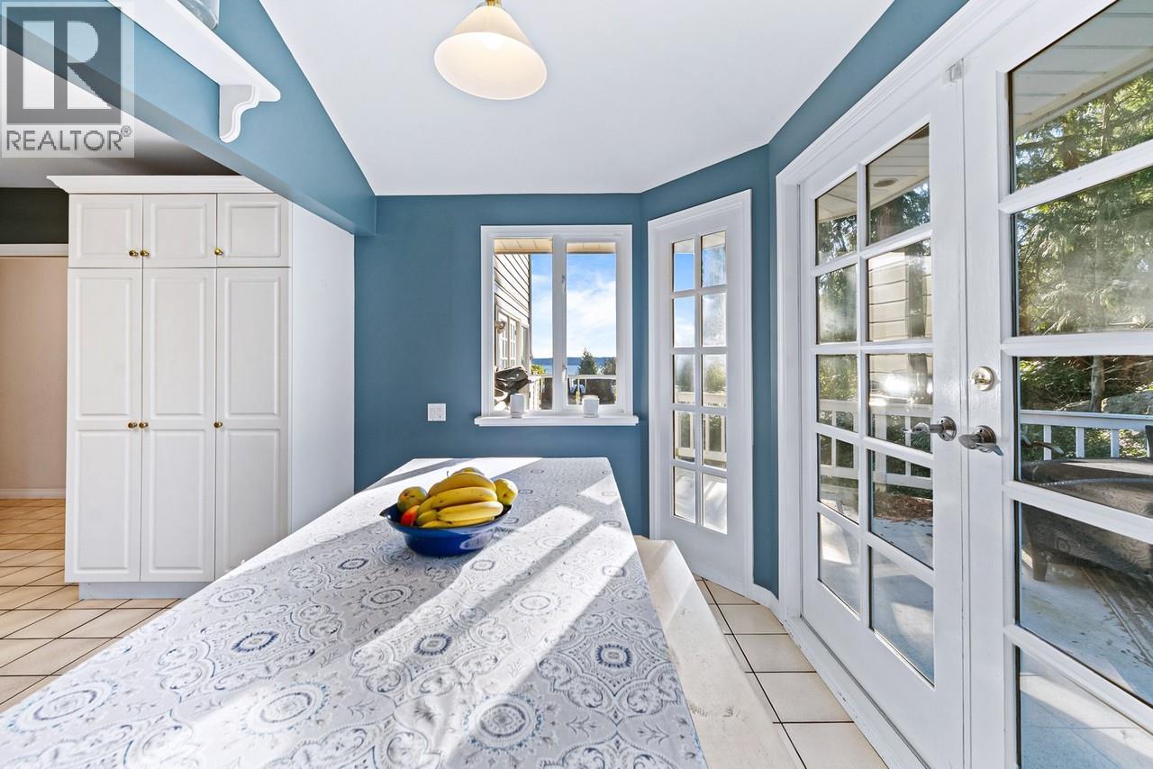 4032 Ripple Road, West Vancouver, British Columbia  V7V 3K9 - Photo 12 - R3110341